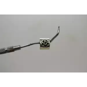 Authentic PANDORA ALE .925 S.S. SILVER DAISY charm bead