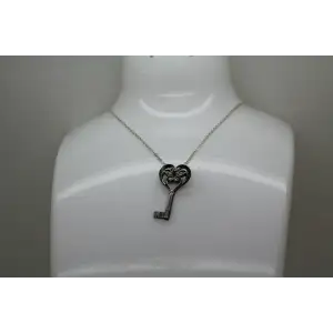 FM 79 FRANKLIN MINT .925 S.S. RUBY VALENTINE KEY necklace