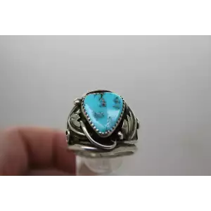 Signed .935 Sterling Silver NATIVE TRIBAL TURQUOISE ring size 9.75