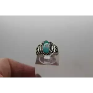 .925 Sterling Silver NATIVE TRIBAL design TURQUOISE ring size 6.25