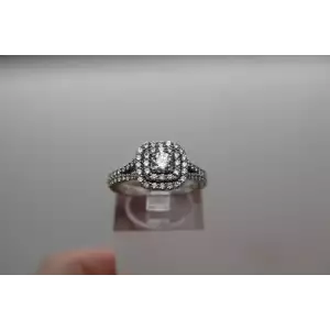 14k White Gold .90ctw LAB DIAMOND DOUBLE HALO ring size 7