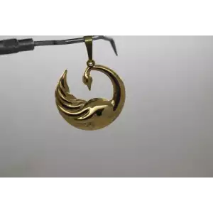 18k Yellow Gold HOLLOW DIMENSIONAL SWAN pendant