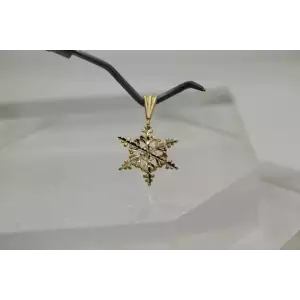 MICHAEL ANTHONY 14k Yellow Gold Diamond Cut SNOWFLAKE Pendant