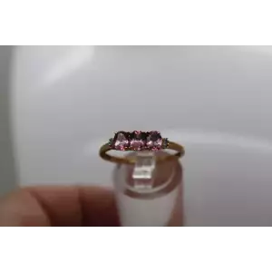 Signed STS 10k R.G. LIGHT AMETHYST & DIAMOND Accent ring size 10