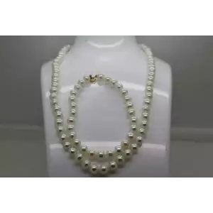 14k Y.G. HAND KNOTTED 6.7mm PEARL NECKLACE & BRACELET SET