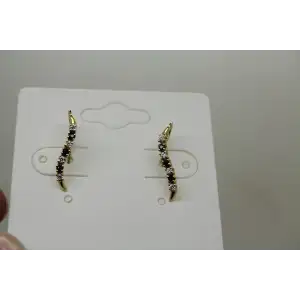 14k Y.G. BLUE TOPAZ & WHITE STONE CLIMBER earrings