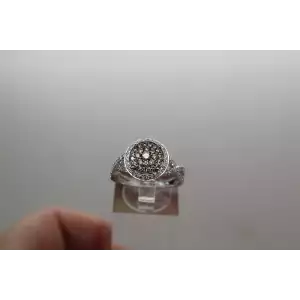 14k White Gold .95ctw LIGHT BROWN & WHITE PAVE DIAMOND CLUSTER ring size 8