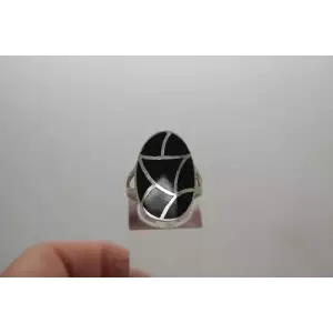 Signed NF .925 Sterling Silver CHANNEL ONYX INLAY Oval ring size 7.75