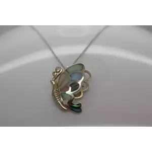 Sig. .925 S.S. MOTHER OF PEARL DIMENSIONAL BUTTERFLY necklace 18