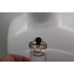 .925 S.S. Oval Cut GARNET & WHITE SAPPHIRE ring size 7