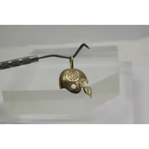 MICHAEL ANTHONY 14k Y.G. PITTSBURGH STEELERS HELMET pendant #