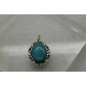 Vtg. Sterling NATIVE AMERICAN SCALLOPED BEZEL TURQOISE pendant