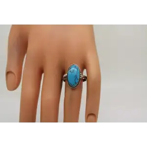 Vtg. .925 S.S. Oval TURQUOISE BEZEL ring size 9.5