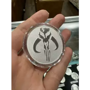 2020 Public Seal of NIUE 1 oz Mandolorian $2 Silver Coin