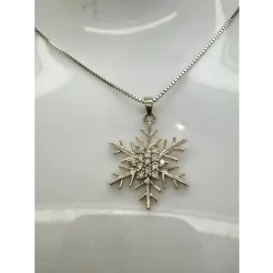 Signed .925 S.S. CZ OPENWORK SNOWFLAKE pendant necklace 16
