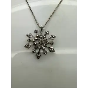 FAS .925 S.S. FANCY STUDDED SNOWFLAKE necklace w/ dia. acc 18