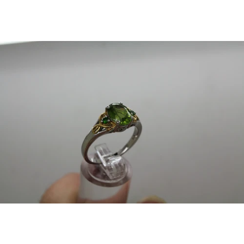 STS CHUCK CLEMENCY .925 S.S. PERIDOT EMERALD ring size 11 #
