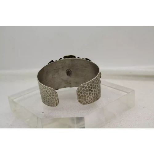 SWEET ROMANCE USA HAMMERED silvertone ENAMEL 3D FLOWER CUFF