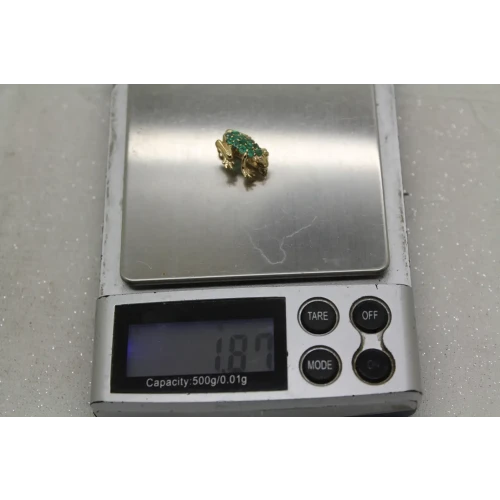 TINY 14k Yellow Gold EMERALD & DIAMOND FROG pin
