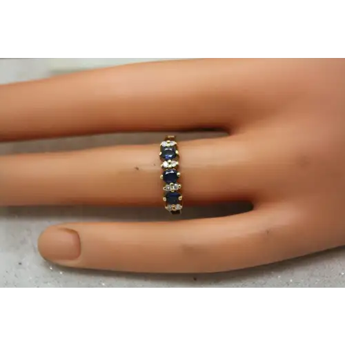 TRU-ART 14k Y.G. BLUE TOPAZ & DIAMOND BAND ring size 6