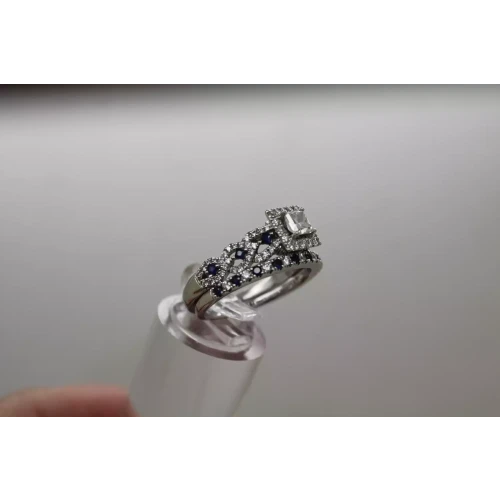 VERA WANG 14k W.G. .37ct CTR. DIAMOND & SAPPHIRE HALO BRIDAL SET sz 8.5