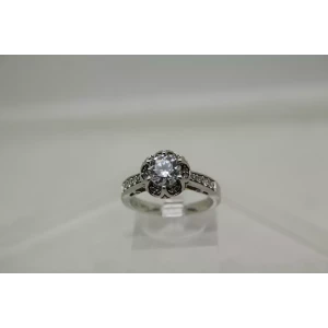 VERRAGIO .925 Sterling Silver  CZ TWO TONE SOLITAIRE ring size 9