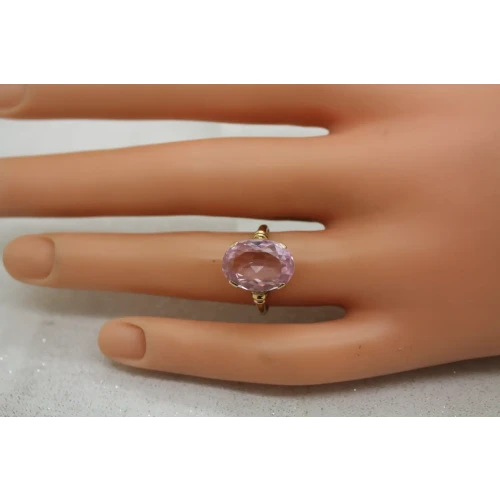 Vintage 10k Y.G. Large Oval Cut PINK TOPAZ SOLITAIRE ring size 6.5