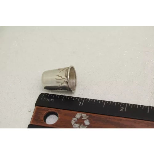 Vintage .925 S.S. NATIVE AMERICAN DESIGN THIMBLE (4)