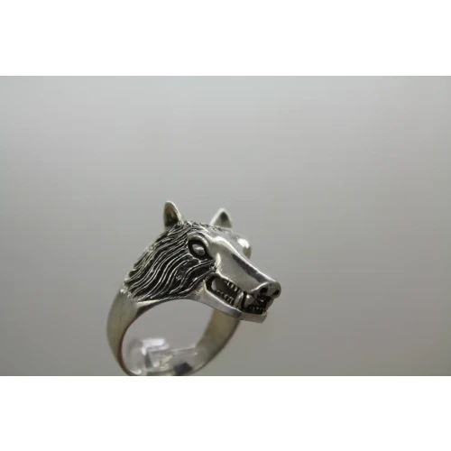 Vintage .925 S.S. DIMENSIONAL WOLF HEAD ring size 10