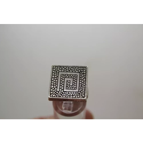 Vintage .925 S.S. DOUBLE SIDED PEBBLE GREEK KEY DESIGN ring sz 7.25