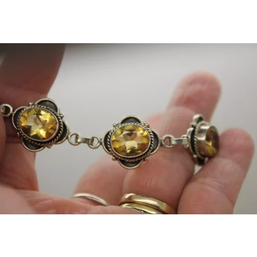 Vintage .925 Sterling Silver Oval Cut CITRINE LINK DESIGN bracelet 7 1/2