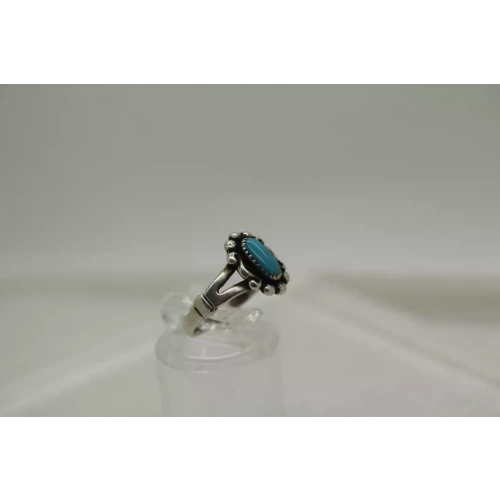 Vintage BELL TRADING POST .925 S.S. TURQUOISE petite ring size 5.75