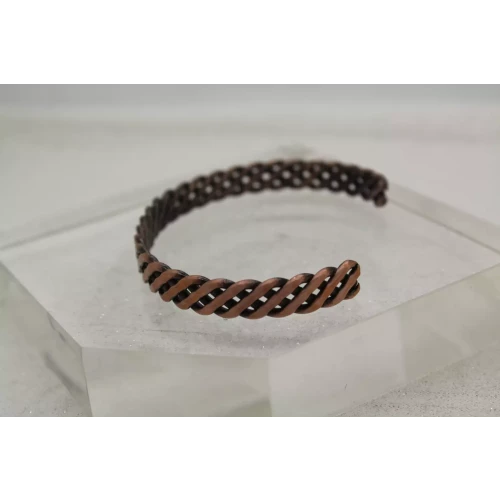 Vintage COPPER WAVY BRAIDED DESIGN CUFF bracelet 7 1/2