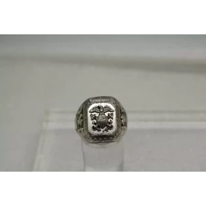 Vintage Sterling Silver UNITED STATES NAVY EAGLE ring size 11
