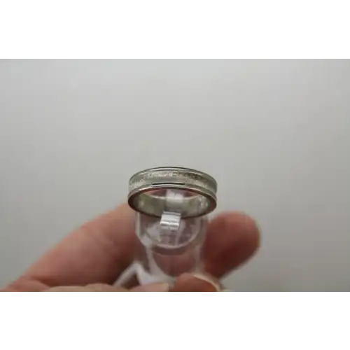 Vtg. 14k W.G. CONCAVE TEXTURED WEDDING BAND size 9.5 5.5mm #