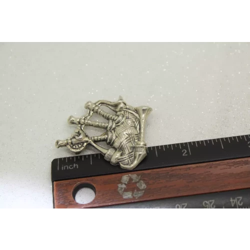 Vtg. 1950's BEAU STERLING .925 S.S. SCOTTISH BAGPIPES pin