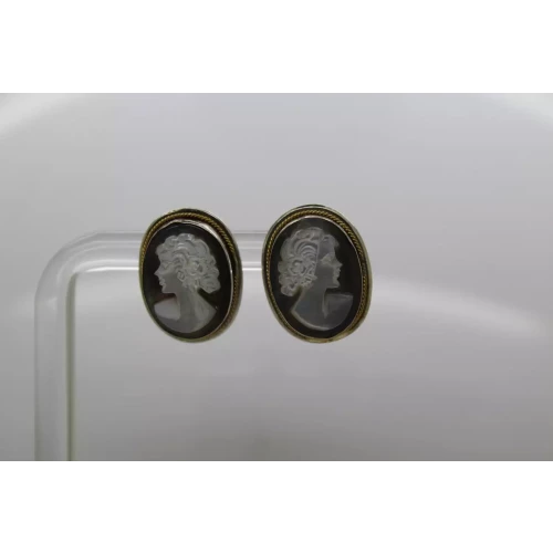 Vtg. .925 S.S. ABALONE MOTHER OF PEARL CARVED CAMEO OVAL earrings