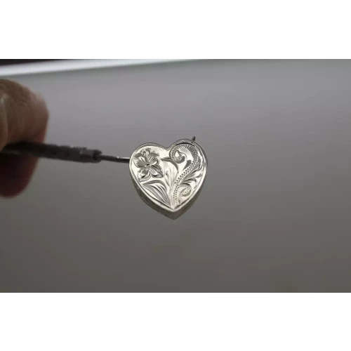 Vtg. .925 S.S. ETCHED FLORAL DESIGN SLIDE pendant