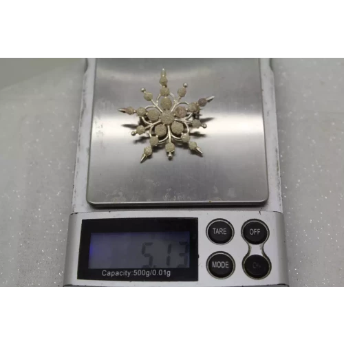 Vtg. .925 S.S. FROSTED & SATIN FINISH FANCY SNOWFLAKE pendant pin