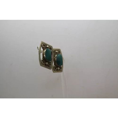 Vtg. .925 S.S. GREEN STONE SCROLL DESIGN PANEL STYLE earrings
