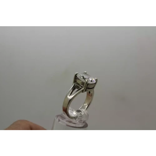 Vtg. .925 S.S. Large Oval CLEAR STONE SPLIT SHANK ring size 7.75