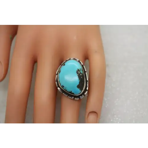Vtg. .925 S.S. Large TURQUOISE FULL FINGER ring size 7