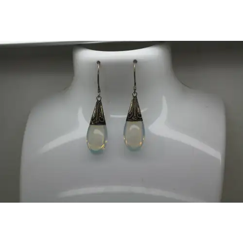 Vtg. .925 S.S. OPALITE TEARDROP DESIGN DANGLE earrings (2)