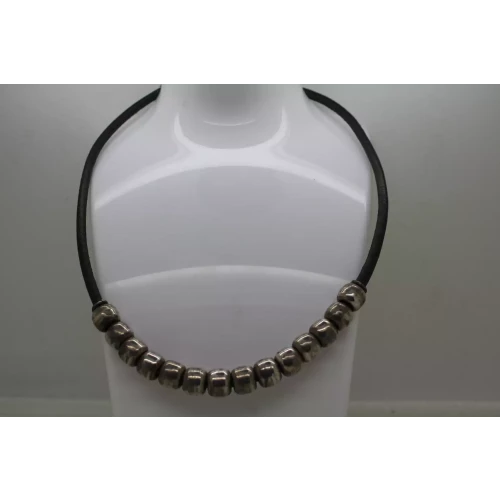 VTG. MEXICO .925 S.S. BLACK LEATHER CORDED SILVER BEADED necklace 16