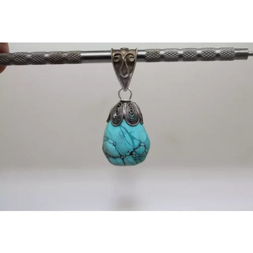 Vtg. signed BJ .925 S.S. LARGE TURQUOISE NUGGET pendant