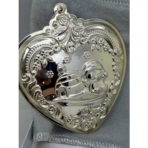 WALLACE .925 S.S. 2025 34th ED. GRANDE BAROQUE HEART ornament