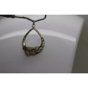 WMCO WHEELER .925 S.S. TEARDROP FLORAL DESIGN pendant